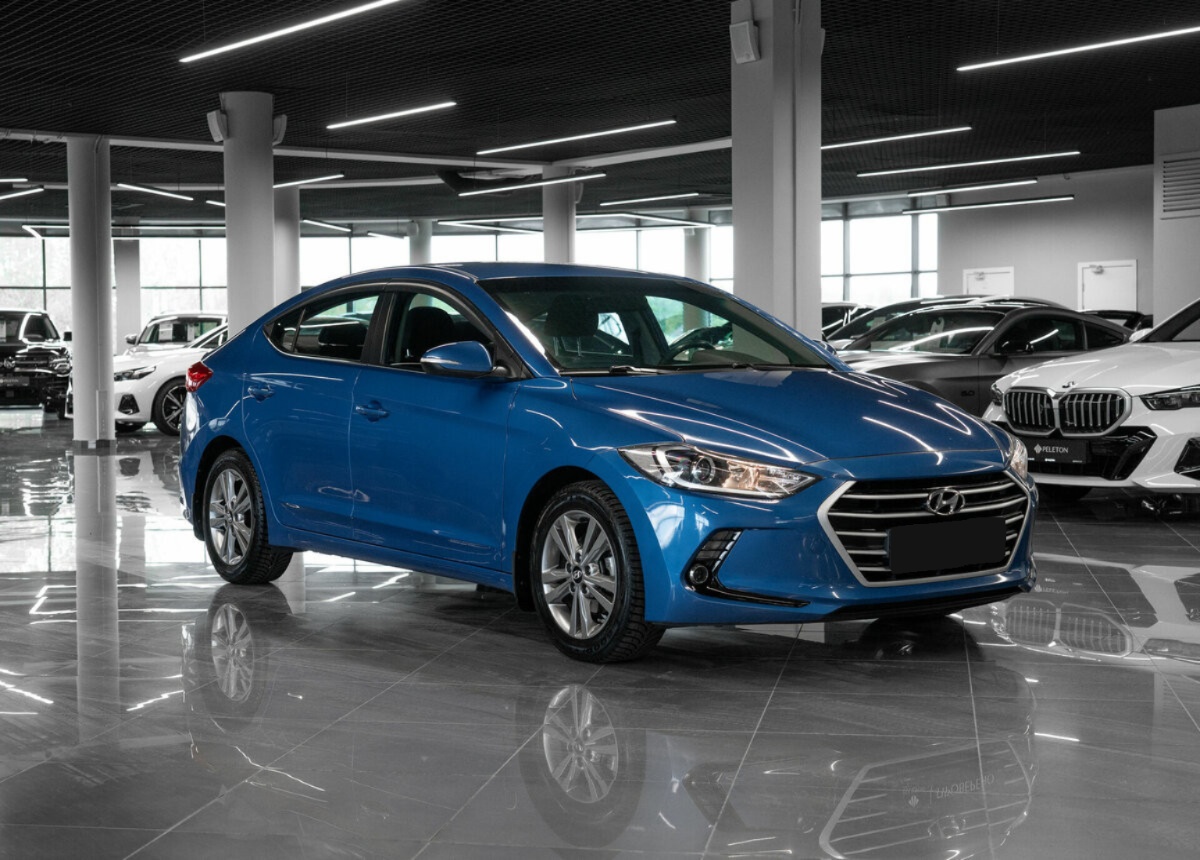 Hyundai Elantra, 2018