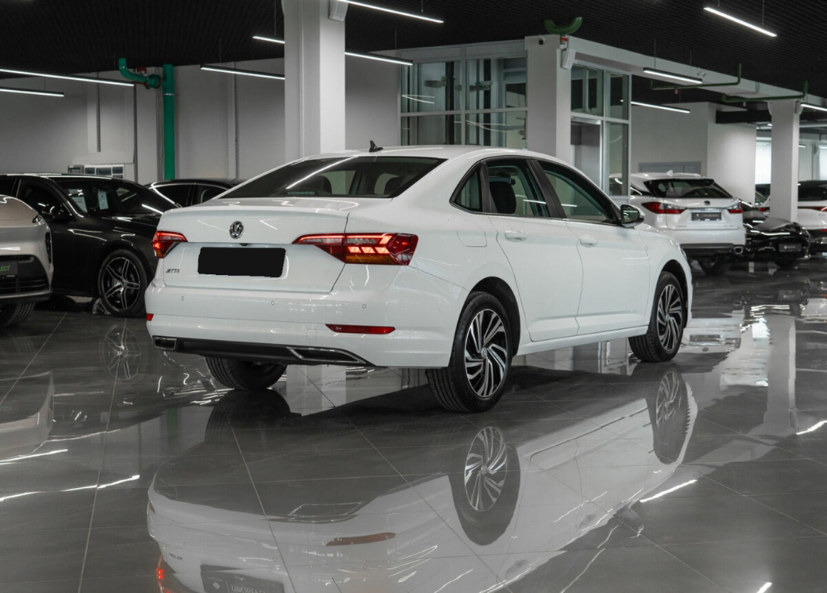 Volkswagen Jetta, 2020