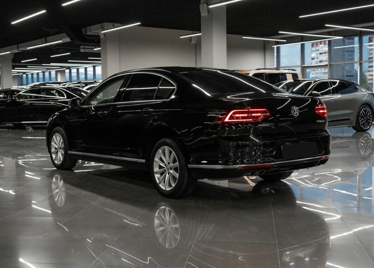 Volkswagen Passat, 2016