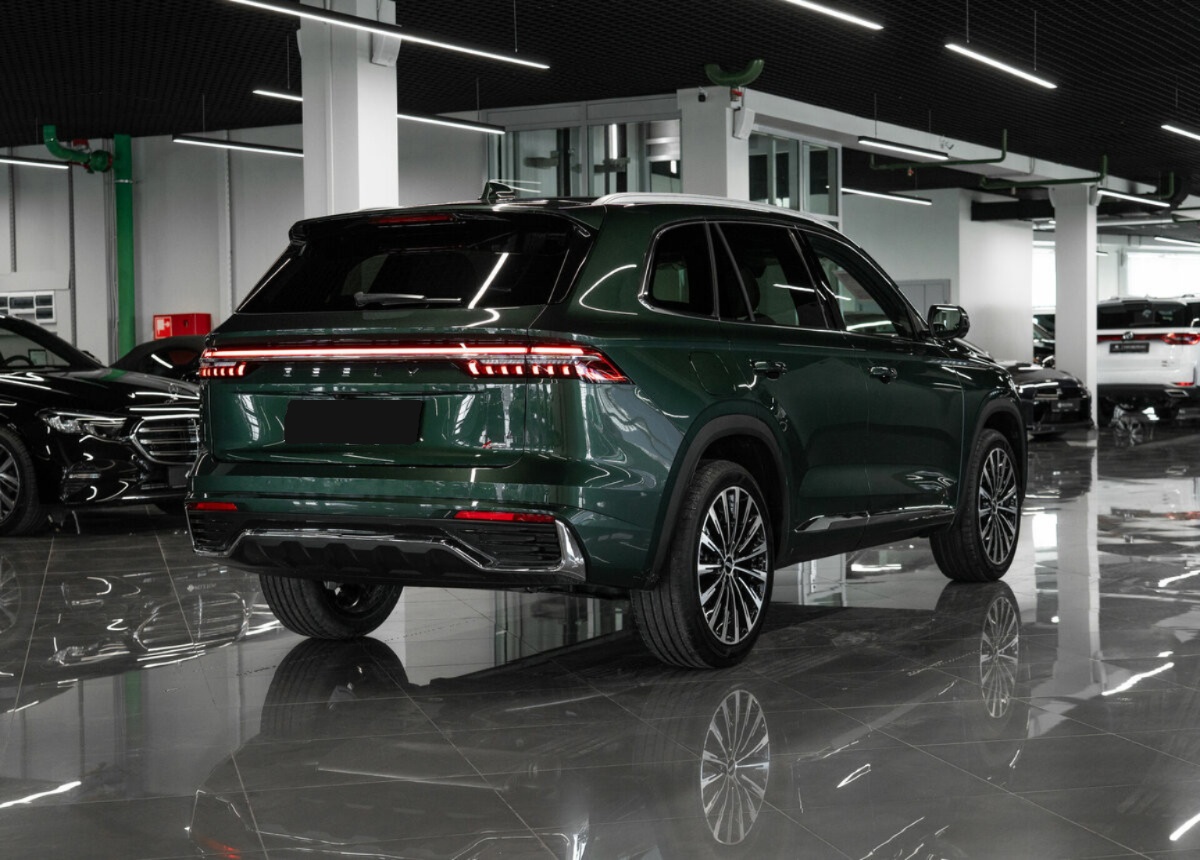 Geely Monjaro (Xingyue L), 2024