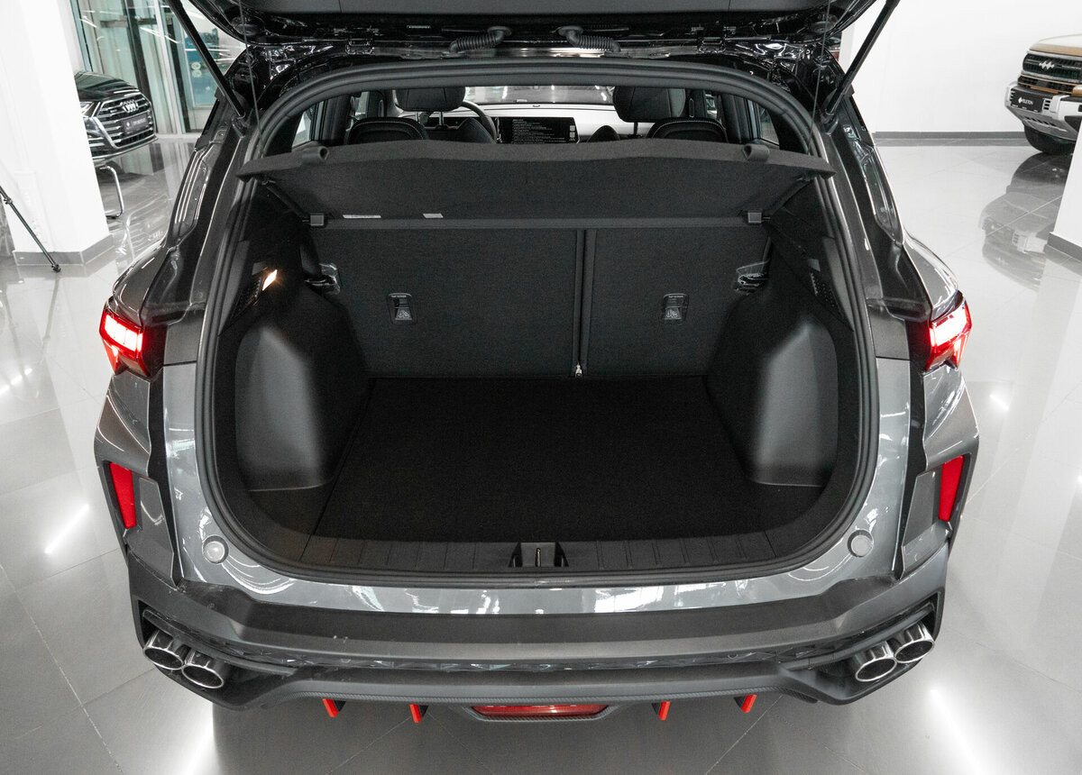 Geely Coolray, 2024