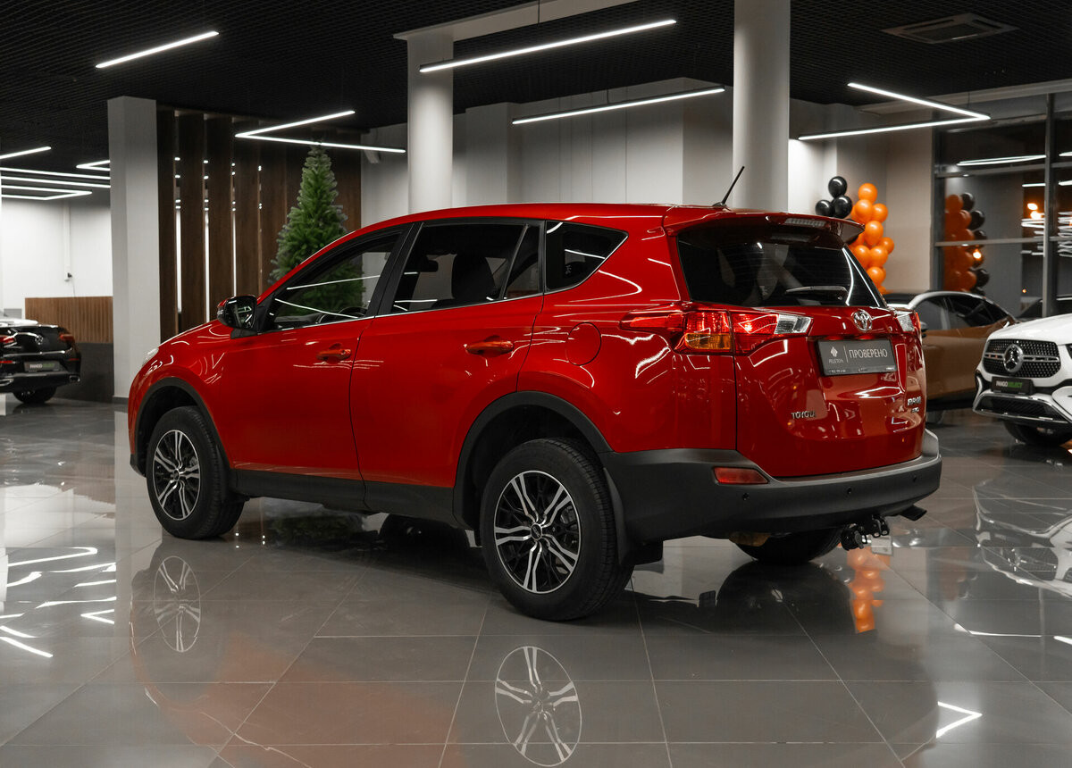 Toyota RAV4, 2013