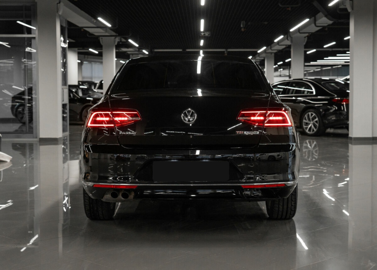 Volkswagen Passat, 2016