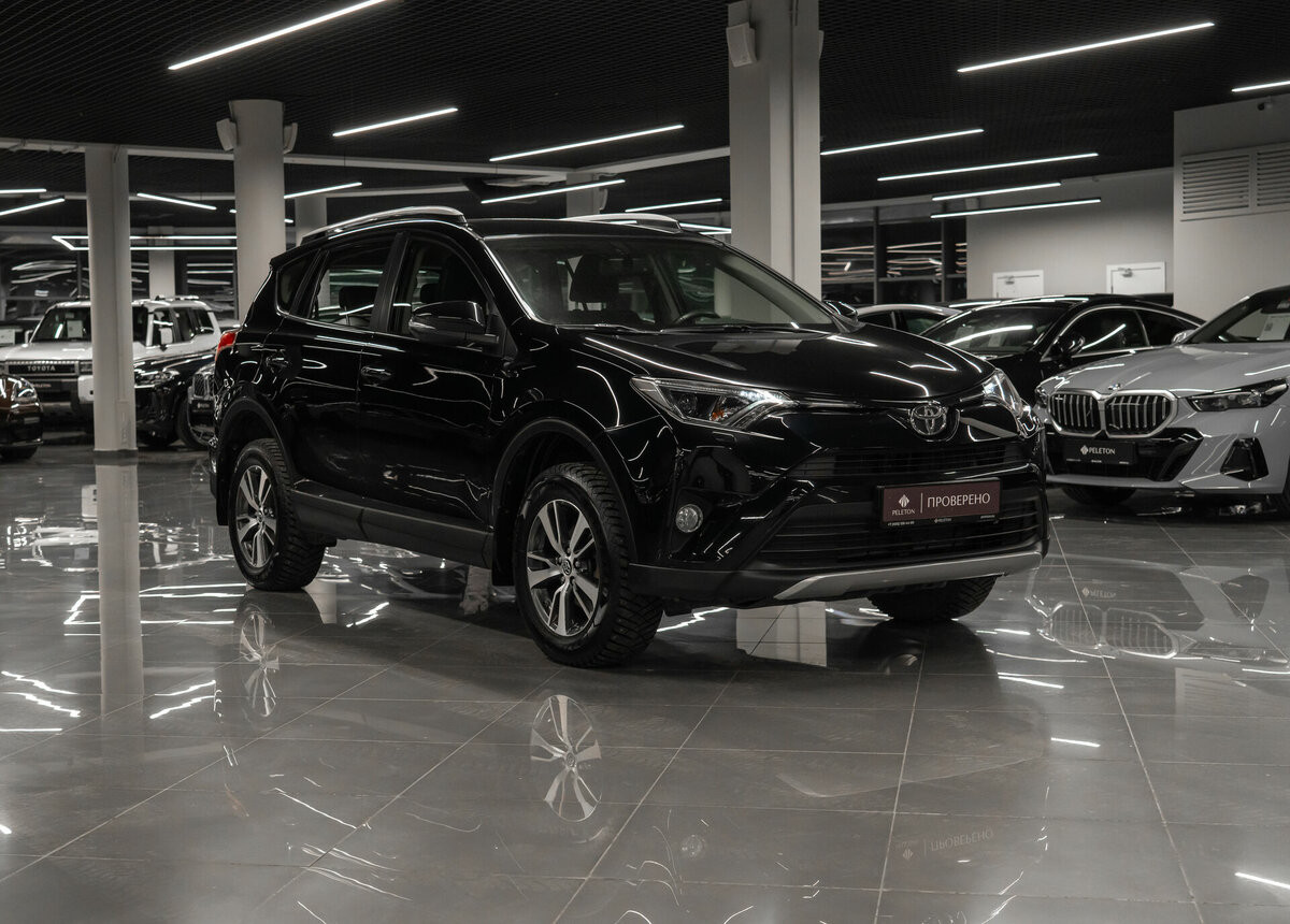 Toyota RAV4, 2017