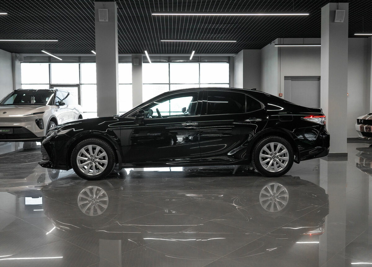 Toyota Camry, 2021