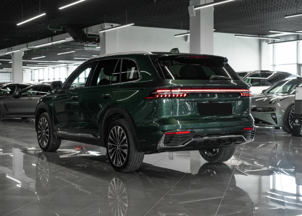 Geely Monjaro (Xingyue L), 2024